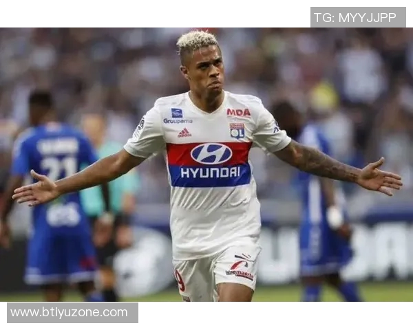 里昂冬窗计划租借恩德里克福法纳和莫顿将继续留队至明夏 里昂冬窗计划租借恩德里克福法纳和莫顿将继续留队至明夏