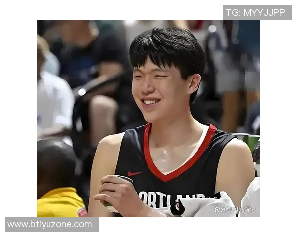 解说:杨瀚森得分未能上双的关键因素是体力透支导致的跑动不足 解说:杨瀚森得分未能上双的关键因素是体力透支导致的跑动不足